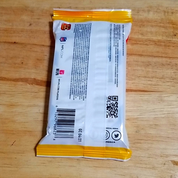 2021 Panini Score football - 40 card value pack - Picture 3 of 3